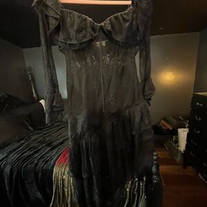 MAJORELLE Gown